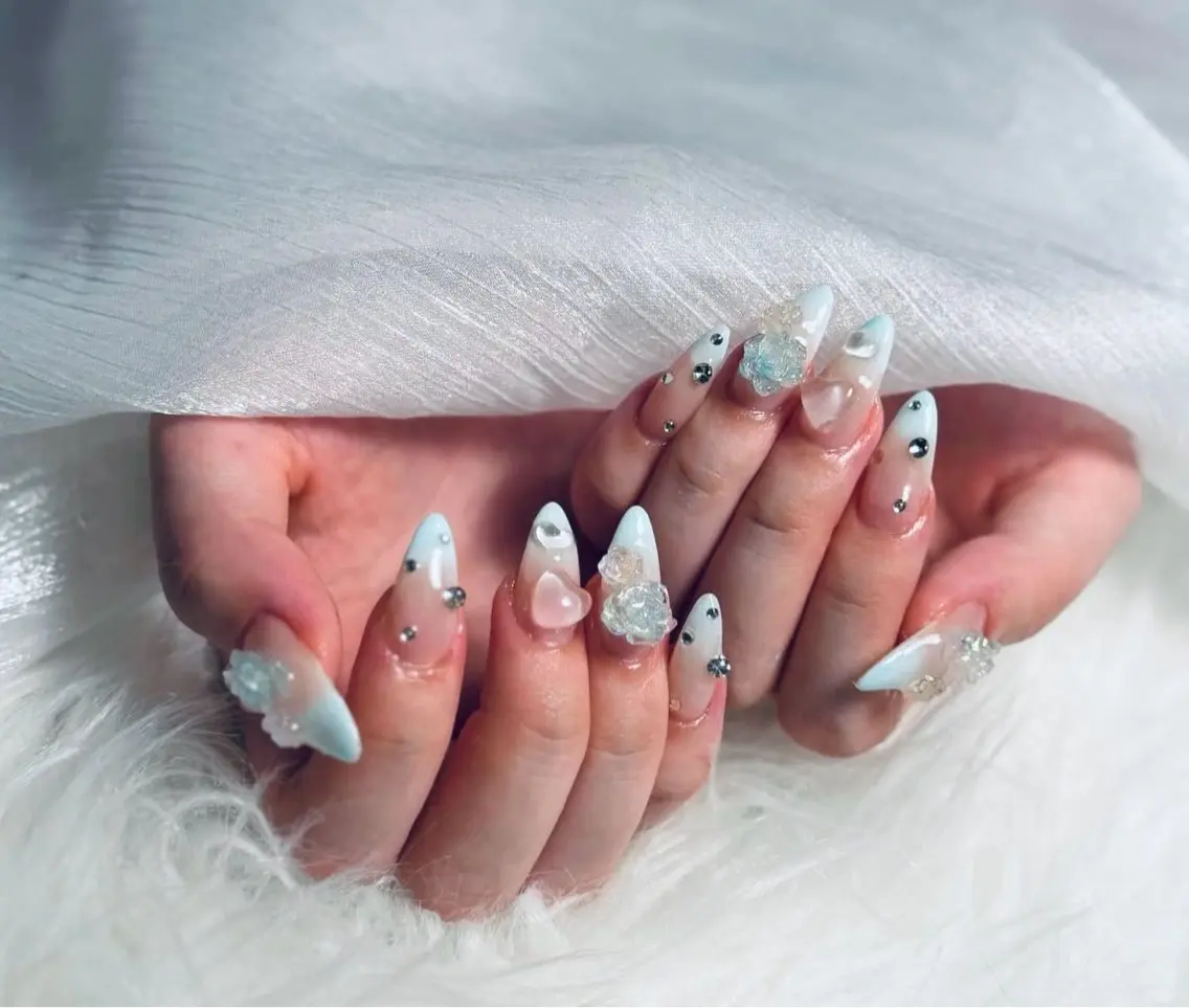 ネイル ハンドネイル Rinaky Amee Nailのネイルデザイン