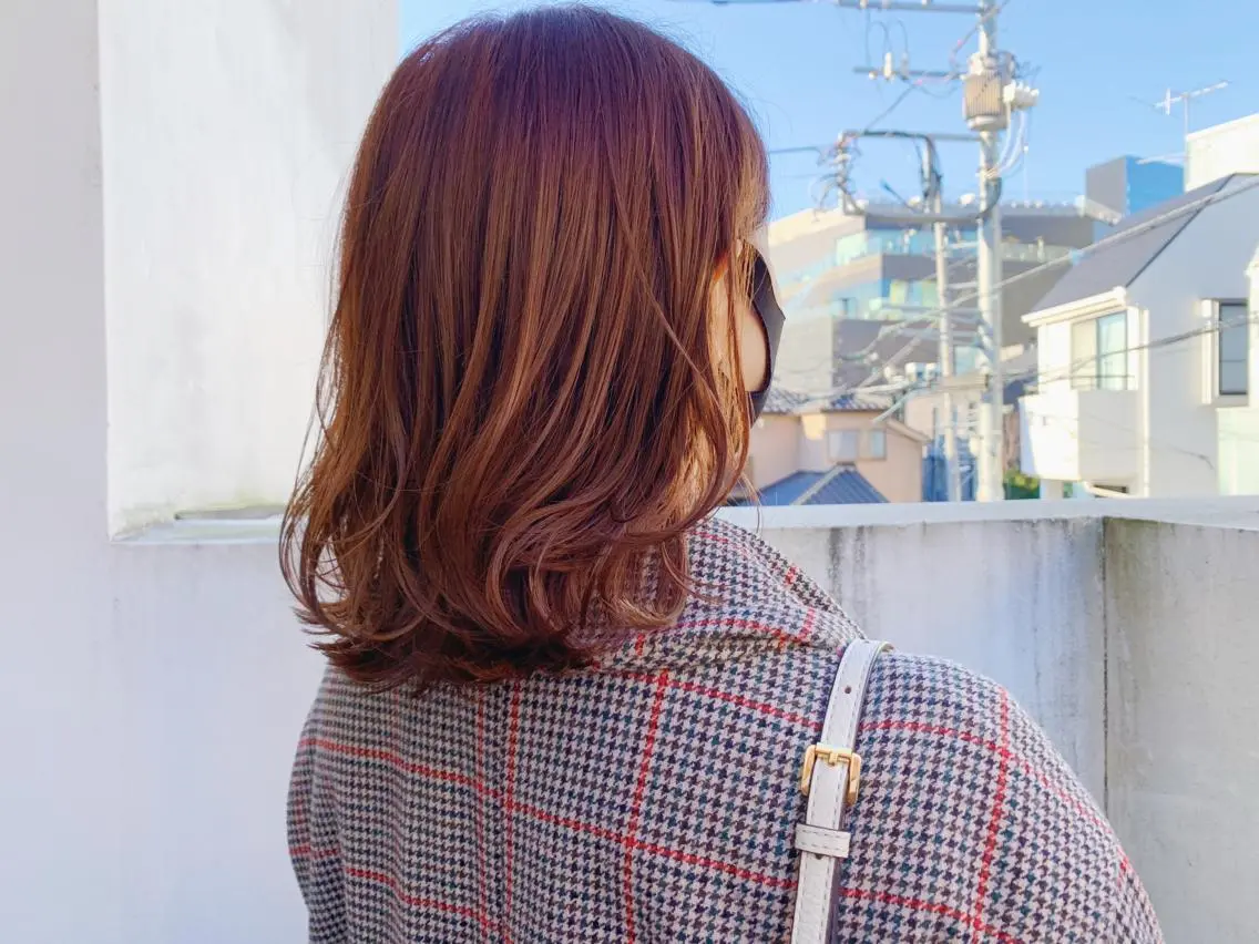 ミディアム カラー カット ヘアカラー トリートメント タカハシ ハヤトのヘアスタイル