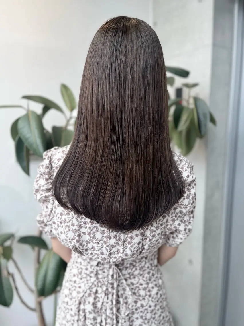 ミディアム カラー パーマ ヘアアレンジ 透明感/オリーブ/ グレージュ/YUKAのヘアスタイル