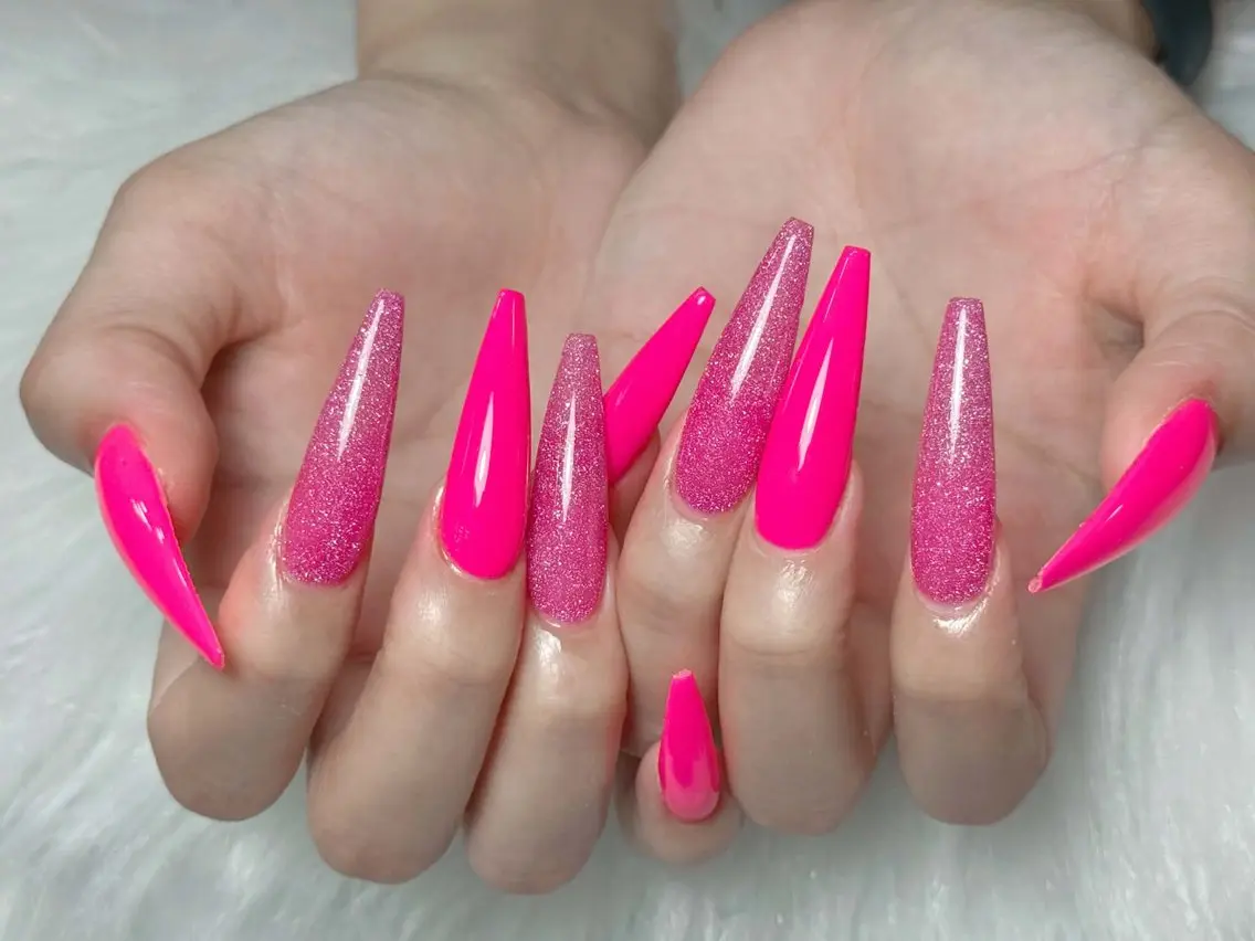 ネイル アートネイル 長さ出し ジェルネイル 韓国ネイル マグネットネイル ハンドネイル Cloudy Chan Nailのネイルデザイン