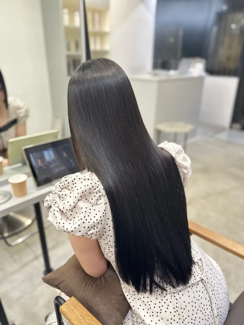 ロング パーマ 縮毛矯正 ハイトーンカラー が絶対可愛い✨泰聖✨のヘアスタイル