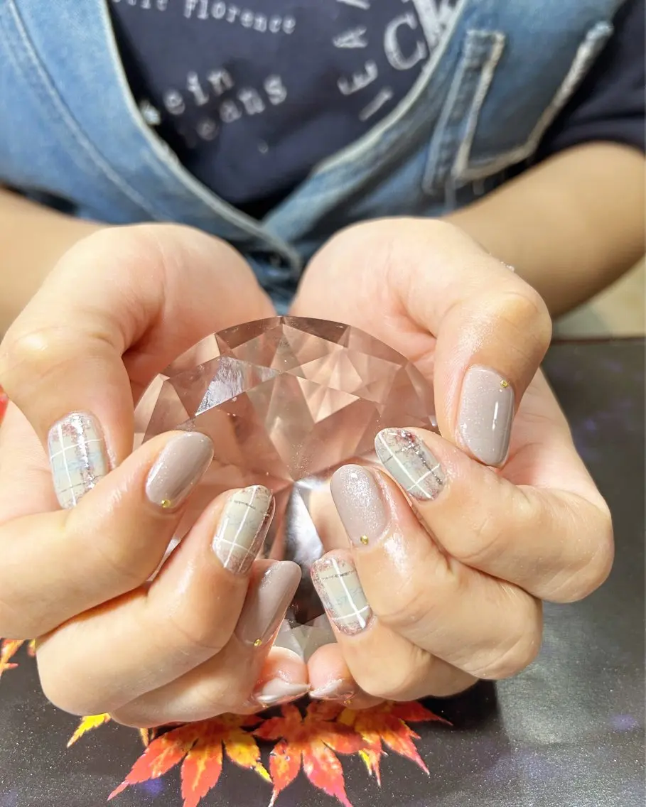 ネイル ハンドネイル 吉野✨ ネイルデザイナー✨のネイルデザイン