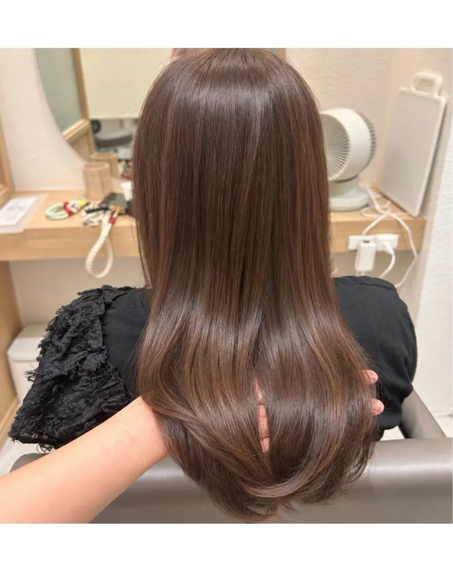 セミロング カラー 髪質改善 トリートメント トリートメント 久木原 ゆりのヘアスタイル