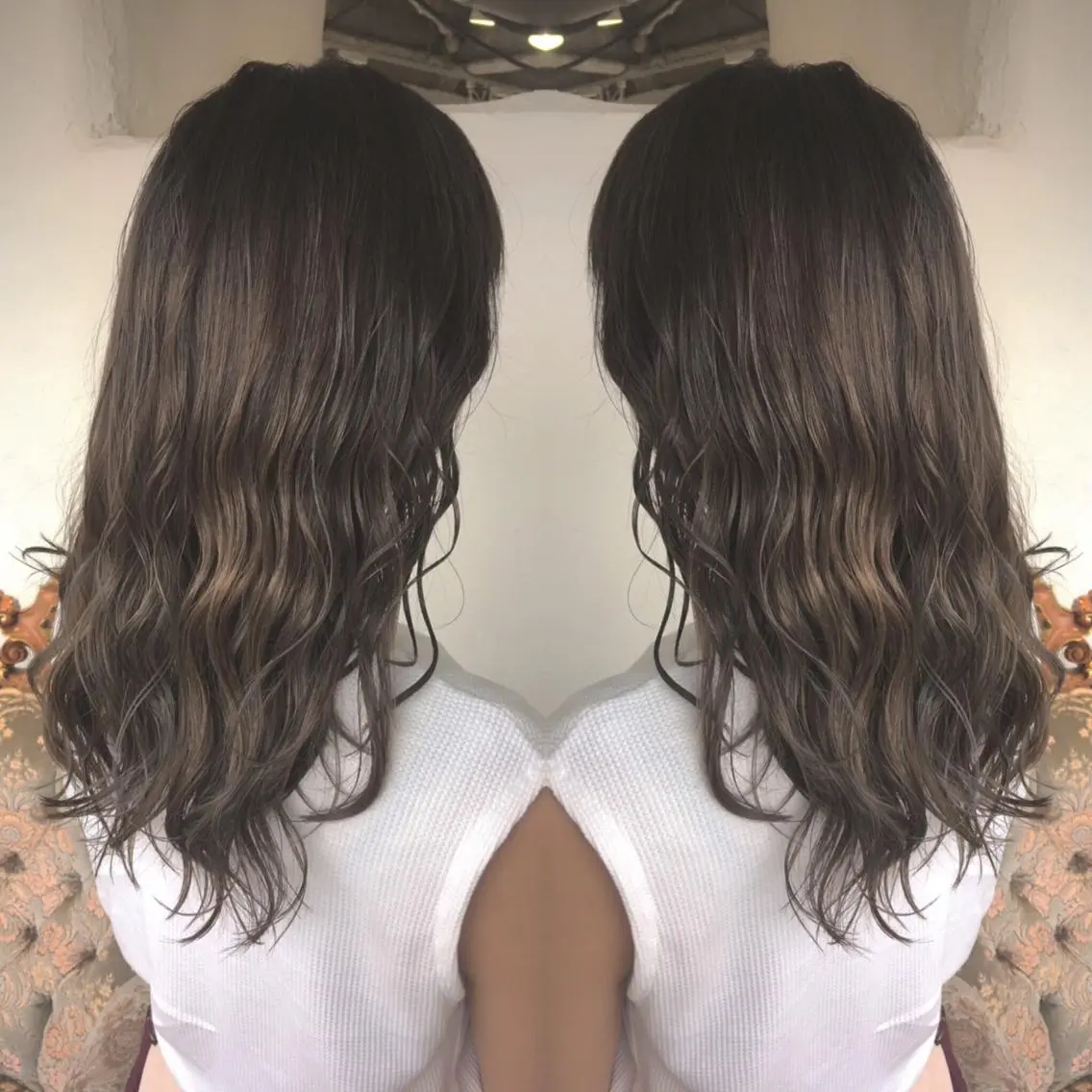 ロング カラー パーマ ヘアアレンジ グレージュ エグチ アキラのヘアスタイル