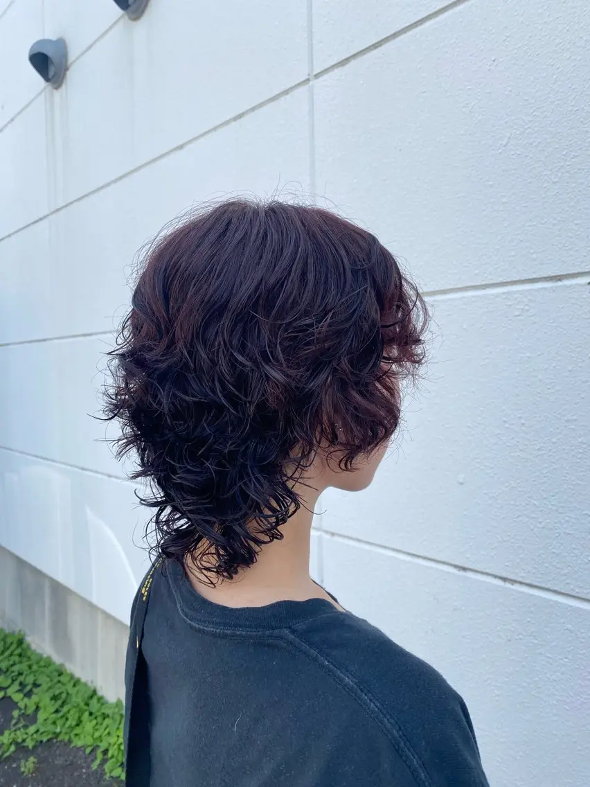 パーマ ウルフカット 萩原 彩音のヘアスタイル