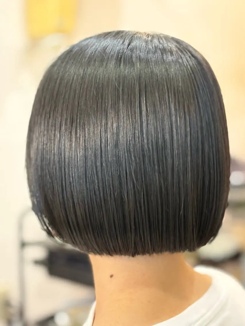 ショート ボブ カット 【pejite】 小沼 勇貴のヘアスタイル