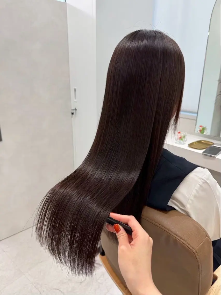 ロング SLASHスラッシュ 木下結月果のヘアスタイル
