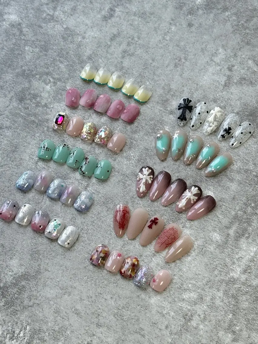 【美フォルム形成】トレンド個性派デザイン定額の写真