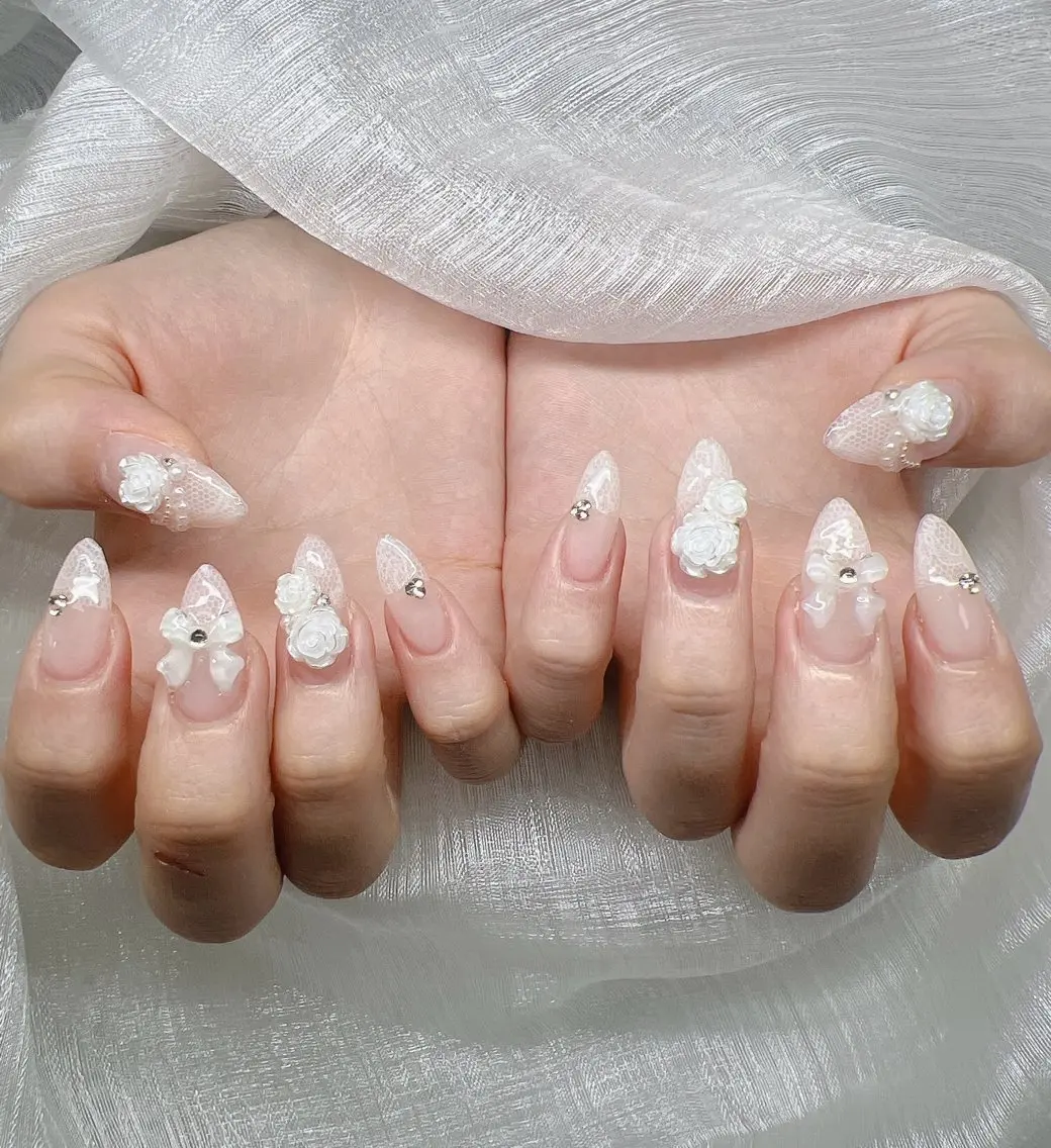 ネイル 長さ出し グラデーション 卒業式 キラキラネイル マグネットネイル ハンドネイル Lee Nails チップ長さだし専門店のネイルデザイン