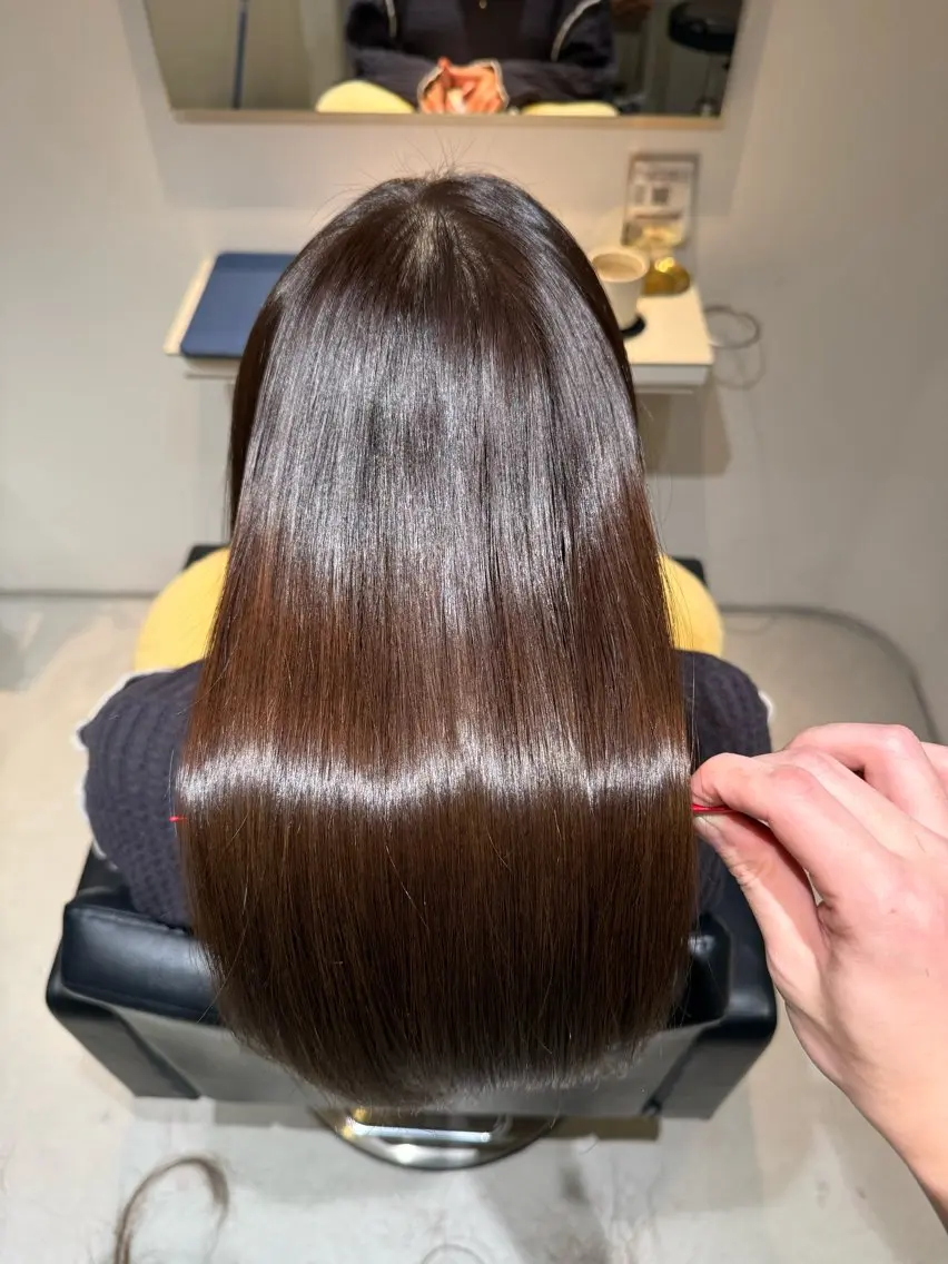 【ご新規様限定】満足度No.1【艶カラー✨️】カット+髪質改善カラー+内部補修Trの写真