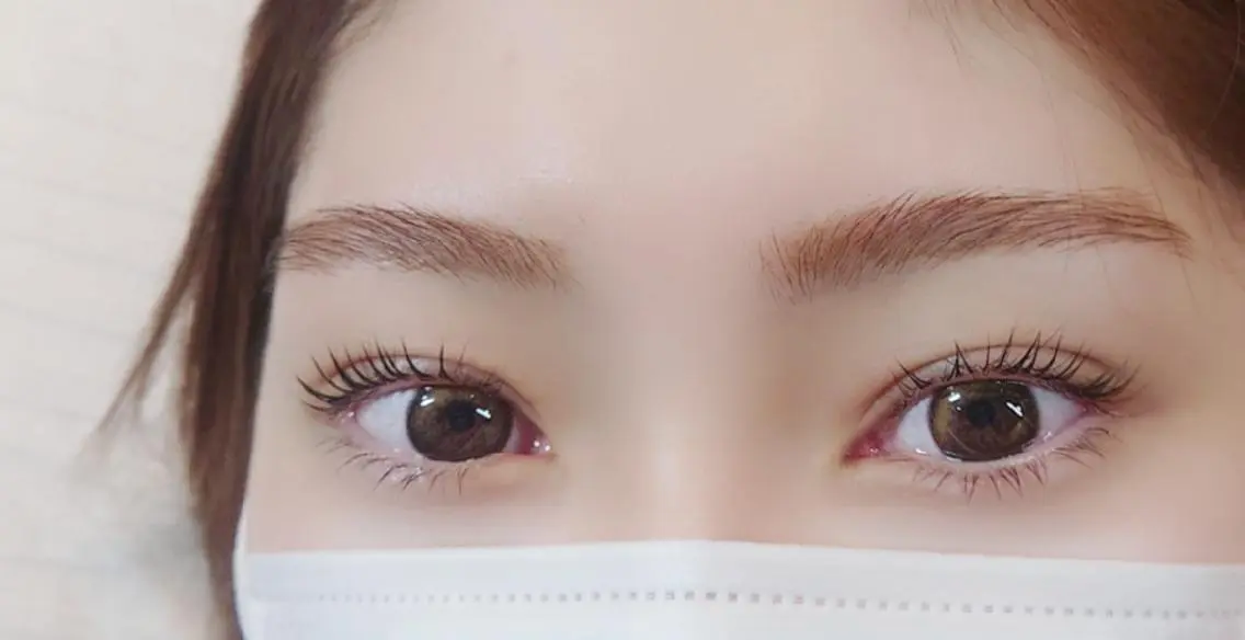 マツエク・マツパ NAZ 表参道 Tomokoの眉毛・アイブロウイメージ