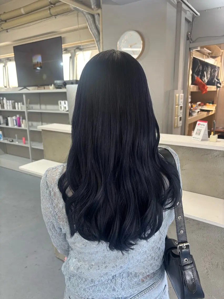ロング ゆりか /透明感カラーのヘアスタイル