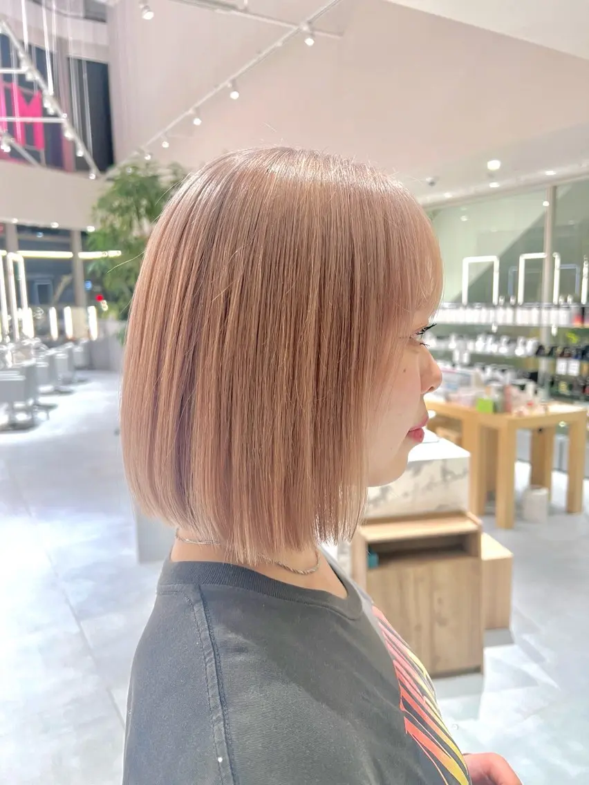 ミディアム カラー ブリーチ ボブ kako ショート ボブのヘアスタイル