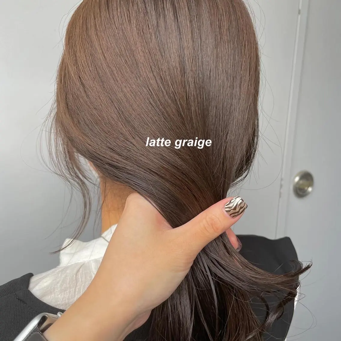 ミディアム カラー ヘアカラー トリートメント ヘッドスパ レイヤーカット 韓国ヘアayameのヘアスタイル