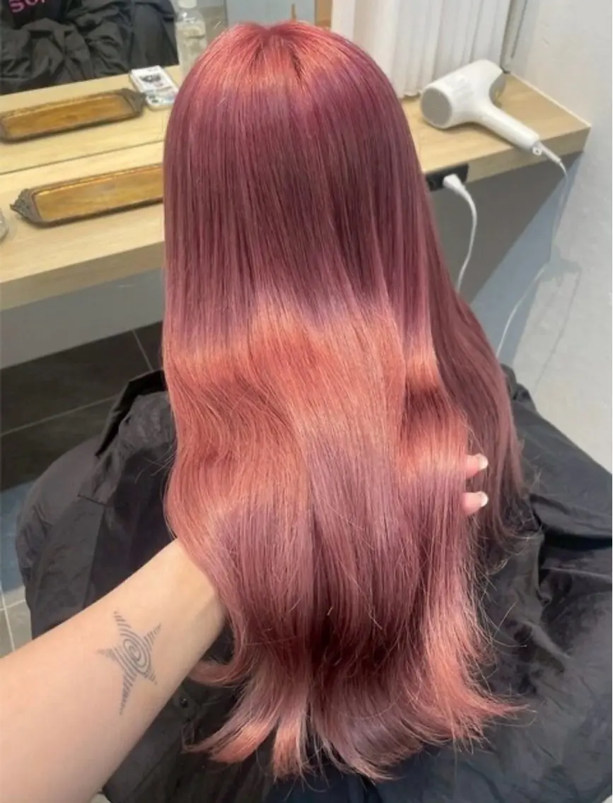 ロング カラー カット ヘアカラー 大人韓国レイヤー🫧 暖色カラー/はるのヘアスタイル