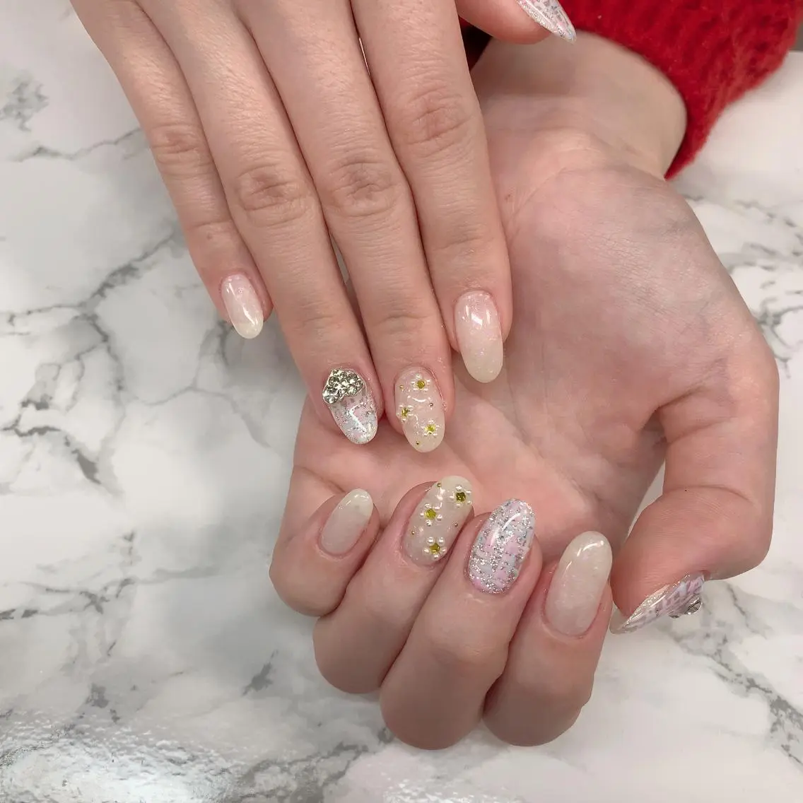 ネイル ハンドネイル はな💎ネイル ワンホン、長さ出しのネイルデザイン