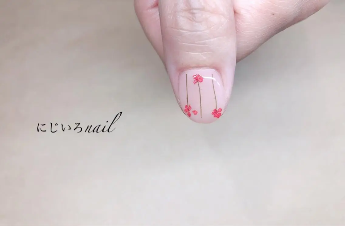 ネイル にじいろ nailのネイルデザイン