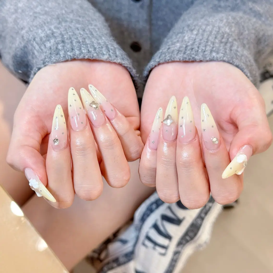 ネイル ハンドネイル ハンドケア 🦋Yumi Nail🦋Momoのネイルデザイン