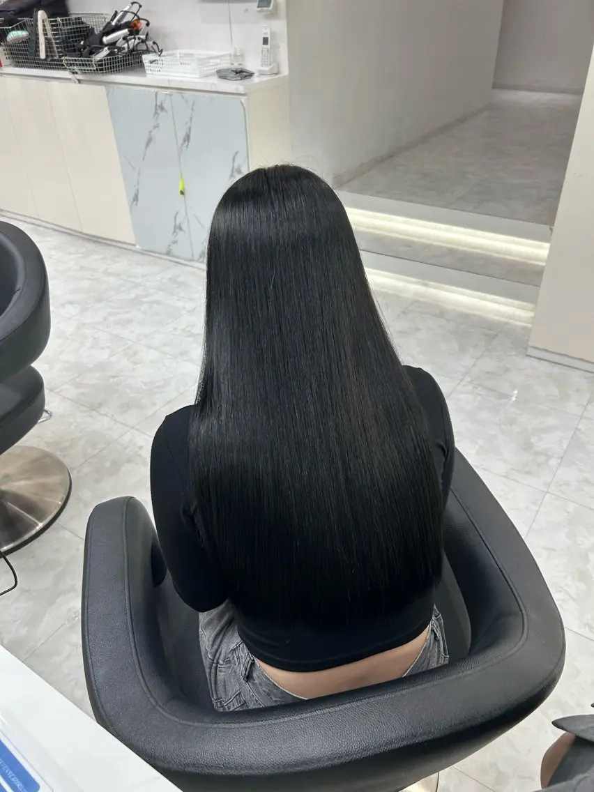ロング カット 縮毛矯正 うる艶ストレート♡透 明感カラー♡かずまるのヘアスタイル