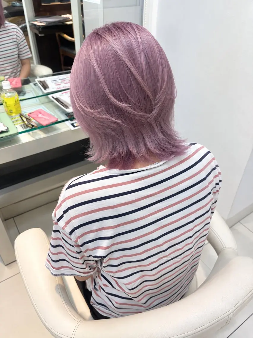 ミディアム カット ヘアカラー ブリーチ透明感カラー /レイヤー👗しずかのヘアスタイル
