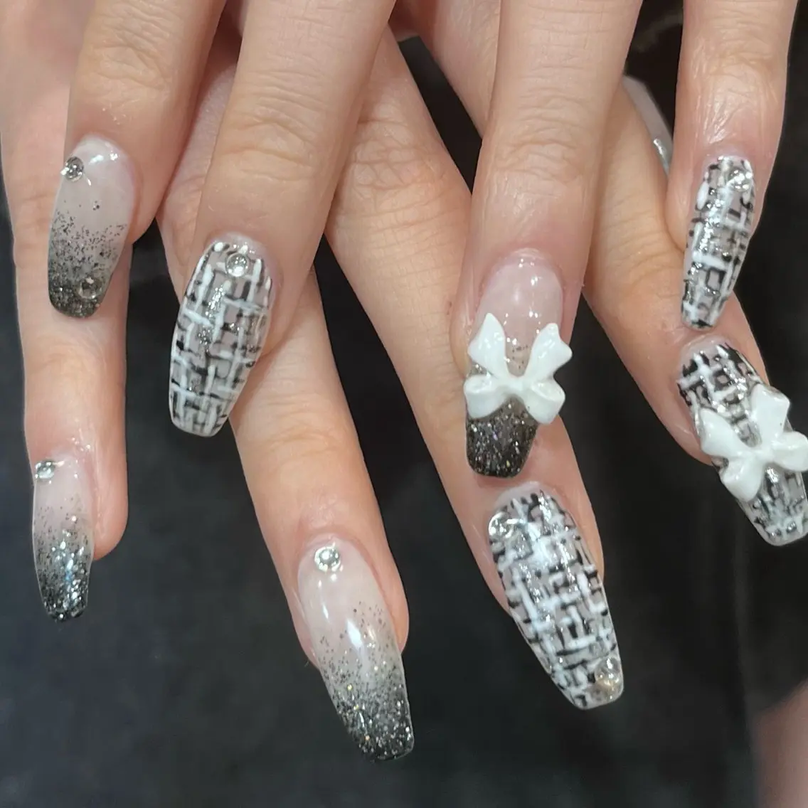 ネイル ハンドネイル 🩶レイナ🩶 color/nailのヘアスタイル