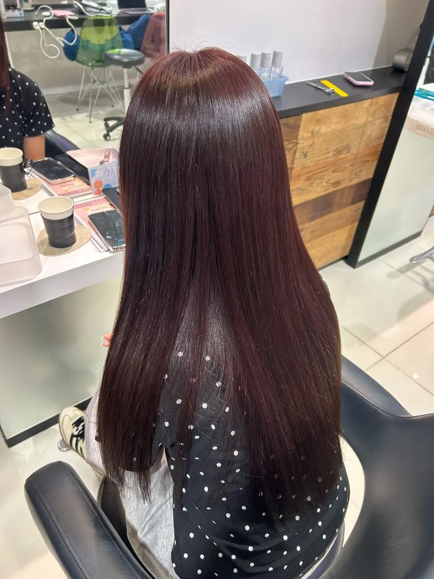 ロング カラー ヘアカラー 艶カラーカラーモデル Mizukiのヘアスタイル