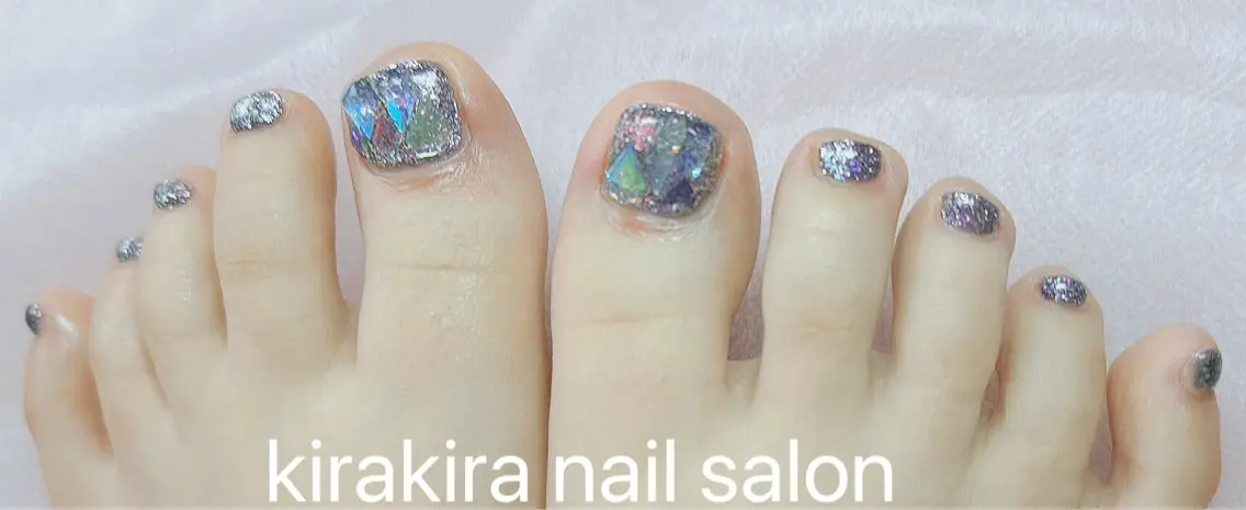 ネイル ブルー フラッシュネイル フットネイル グラデーション キラキラネイル Kirakira Nail salonのネイルデザイン