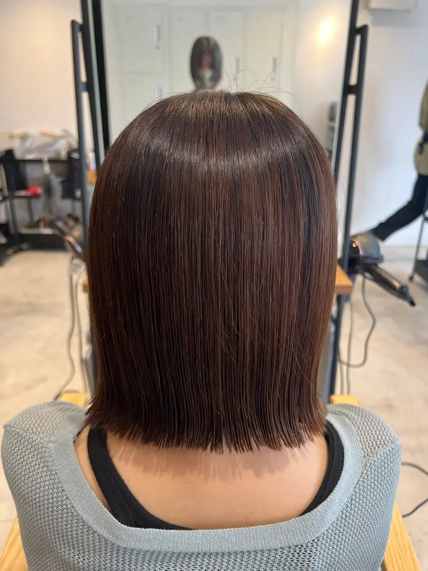 ショート カラー 切りっぱなしボブ ボブ カット トリートメント 🪽ラベンダーカラー 暗髪透明感🪽レイナのヘアスタイル