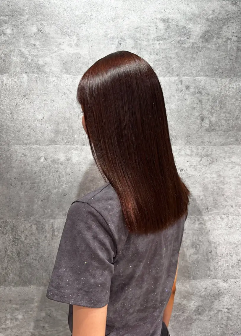 ミディアム ヘアカラー FOX 新菜のヘアスタイル