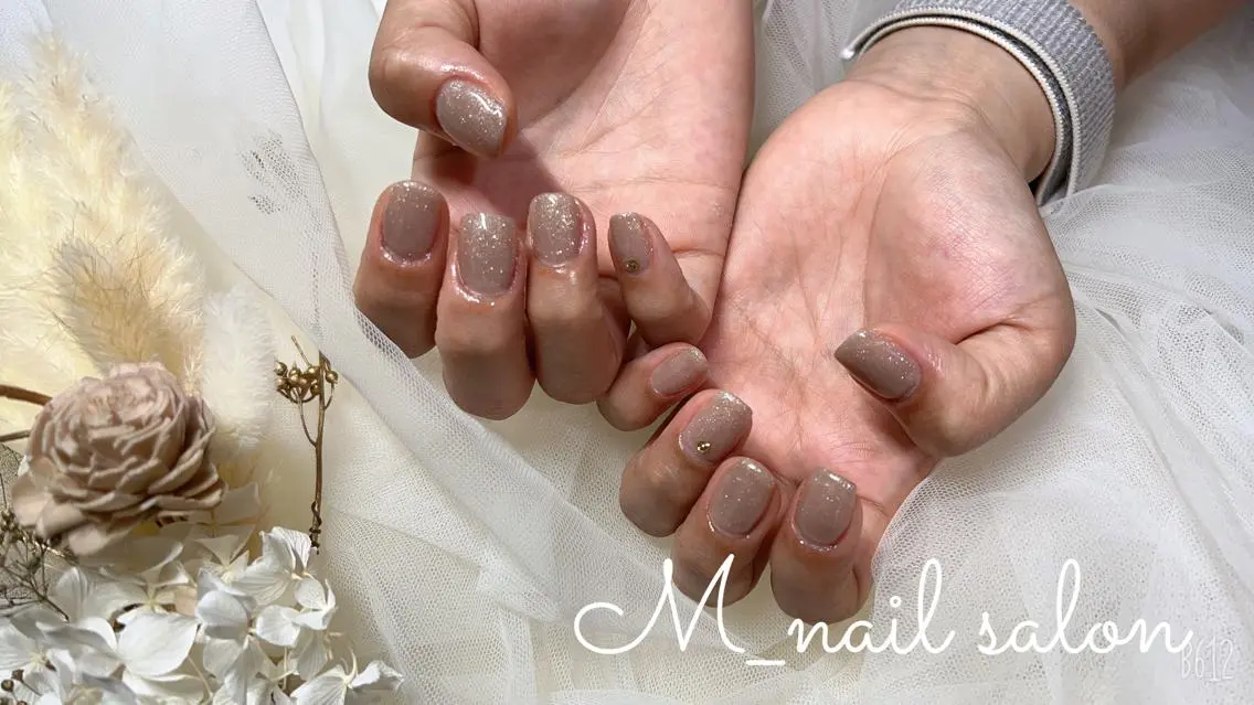 ネイル ワンカラーネイル M_ nail salonのネイルデザイン