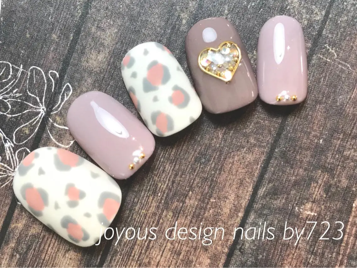 ネイル ハンドネイル jdn natsumiのネイルデザイン