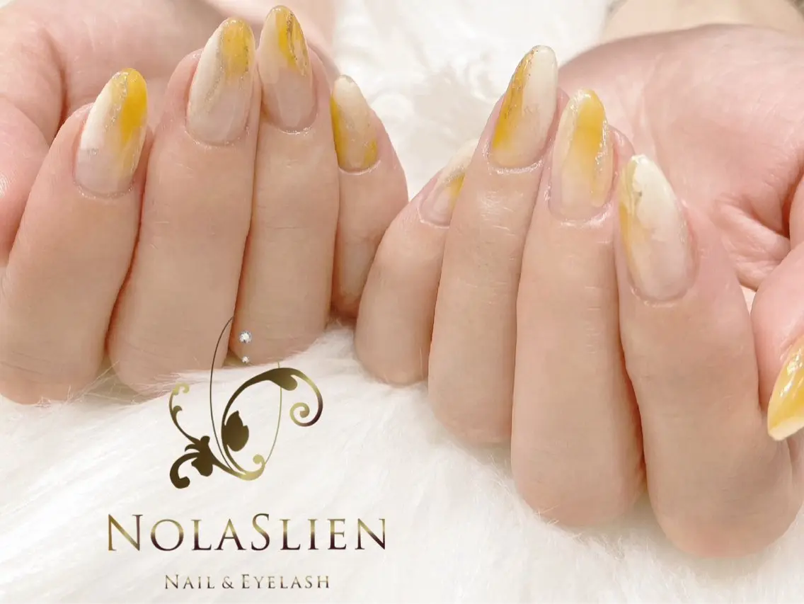 ネイル ジェルネイル ニュアンスネイル パラジェル Nolaslien May 銀座店のネイルデザイン