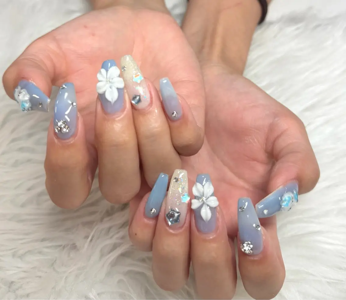 ネイル チークネイル フレンチネイル キラキラネイル 韓国ネイル マグネットネイル ハンドネイル Sakura h.babynailのネイルデザイン