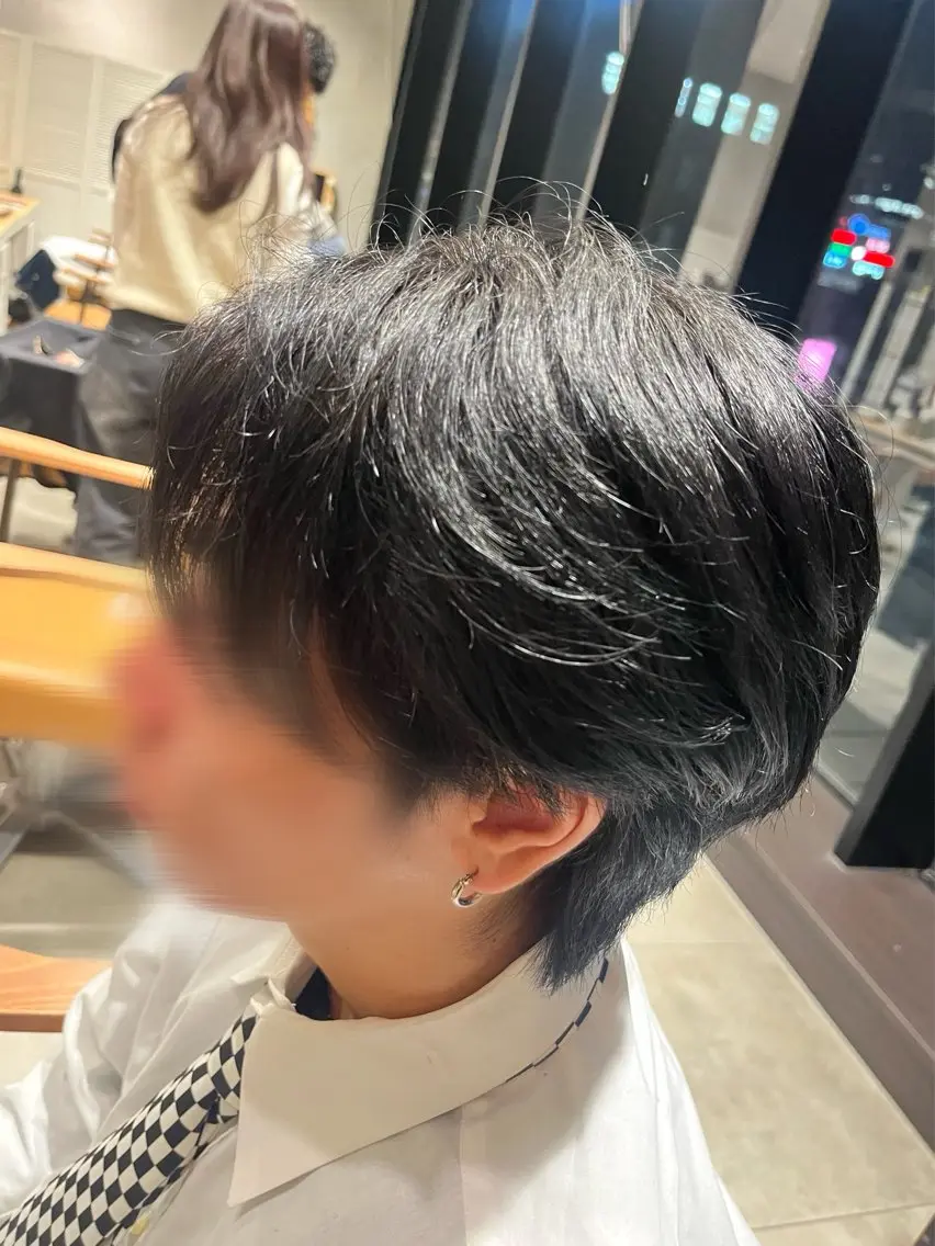 カラー メンズ アサノ メグミのヘアスタイル