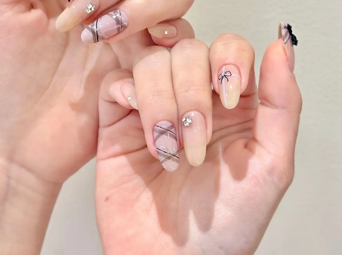 ネイル ハンドネイル ハンドケア 🍑 momo_nailのネイルデザイン