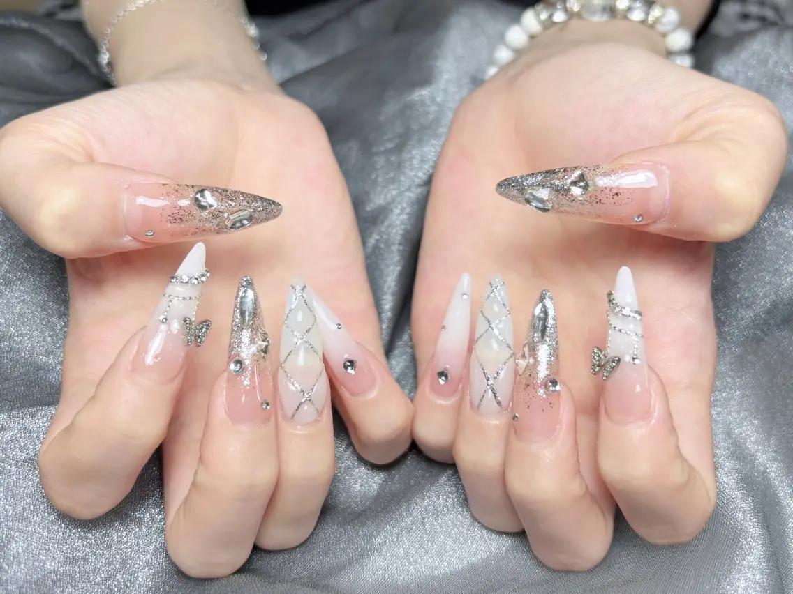 ネイル ハンドネイル H3 Nail Tsuki🦋💙のネイルデザイン