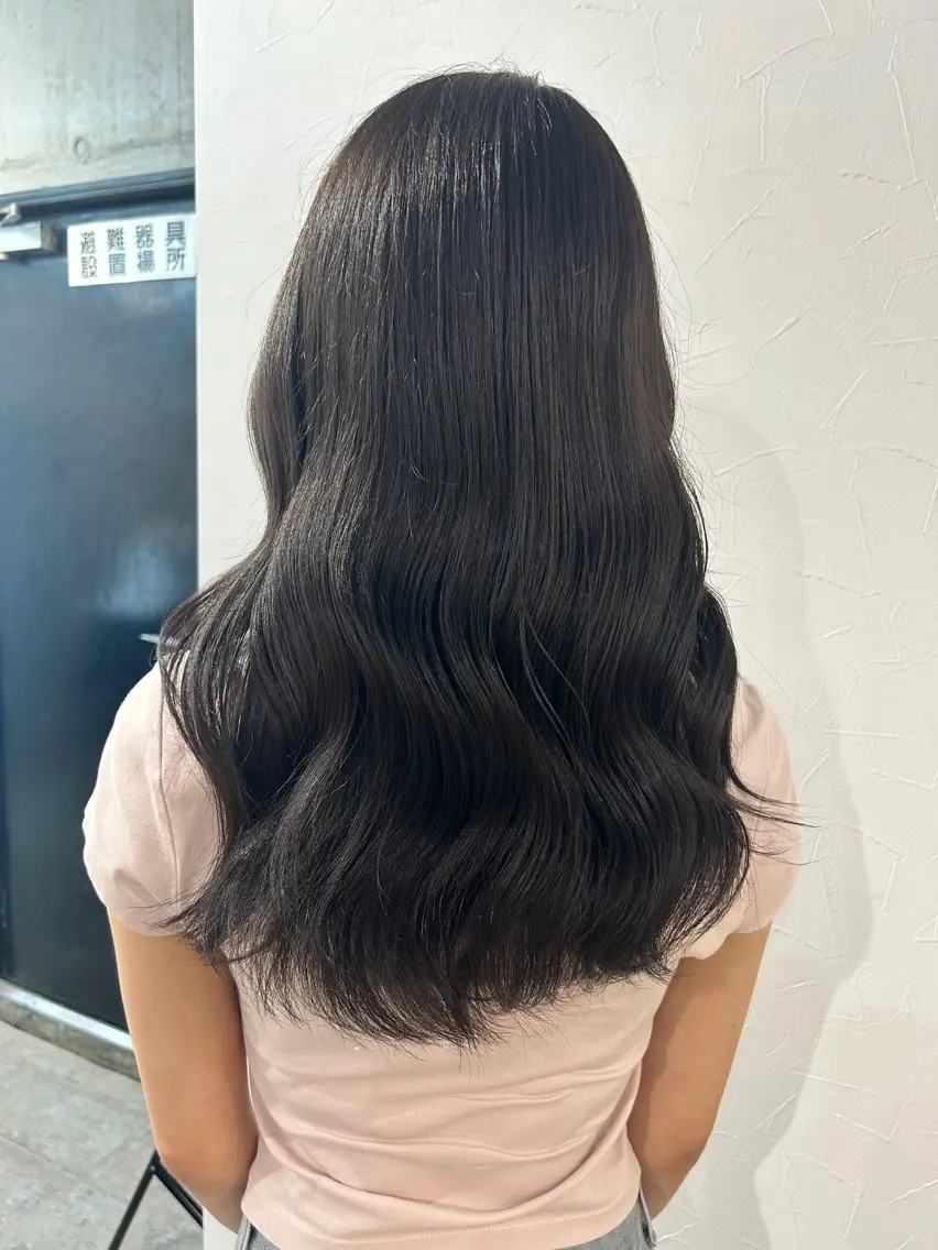 セミロング カラー 透明感カラー グレージュ [lani ] konatsuのヘアスタイル