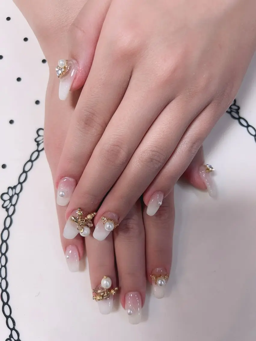 ネイル Pretty神戸三宮 プリティーのマツエク・マツパデザイン