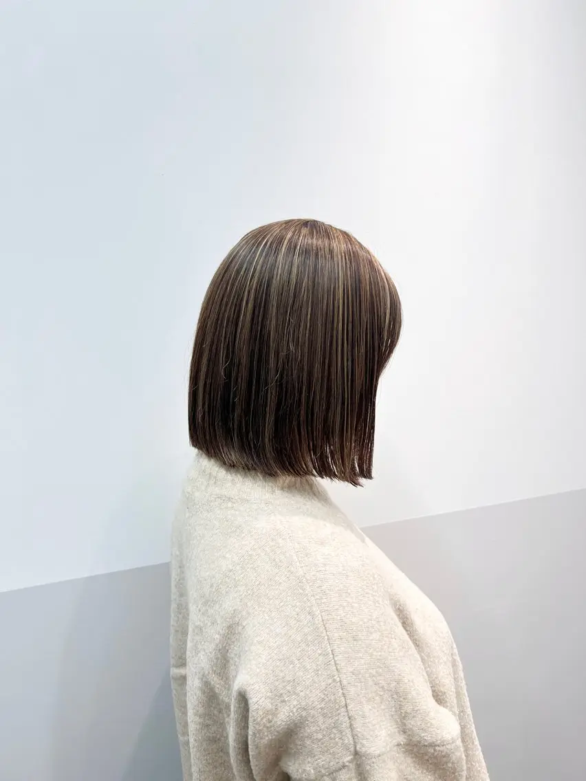 ミディアム カラー ブリーチ 透明感カラー ハイライトカラー ボブ ハイライト カット ヘアカラー 似合わせレイヤー/ 美髪縮毛矯正/ミナエのヘアスタイル