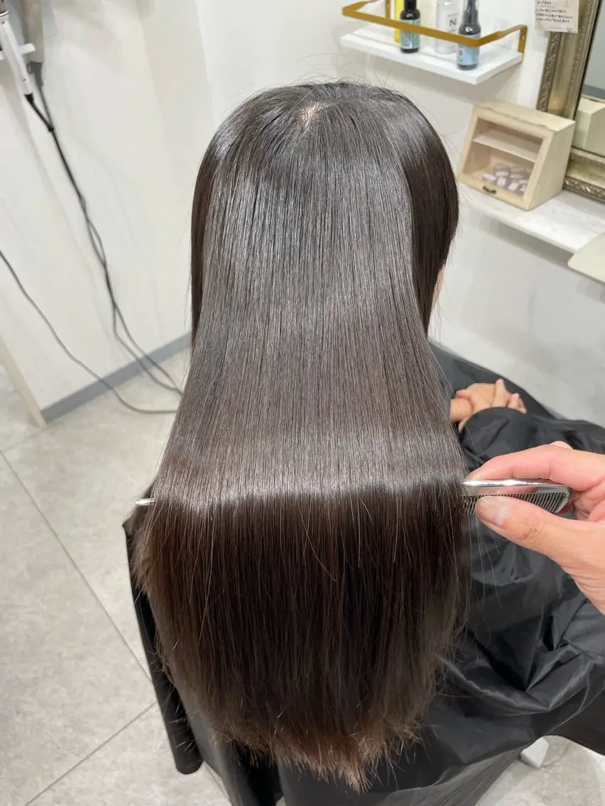 ロング 縮毛矯正 トリートメント 癖解消✨️シルク 矯正💎DAIKIのヘアスタイル