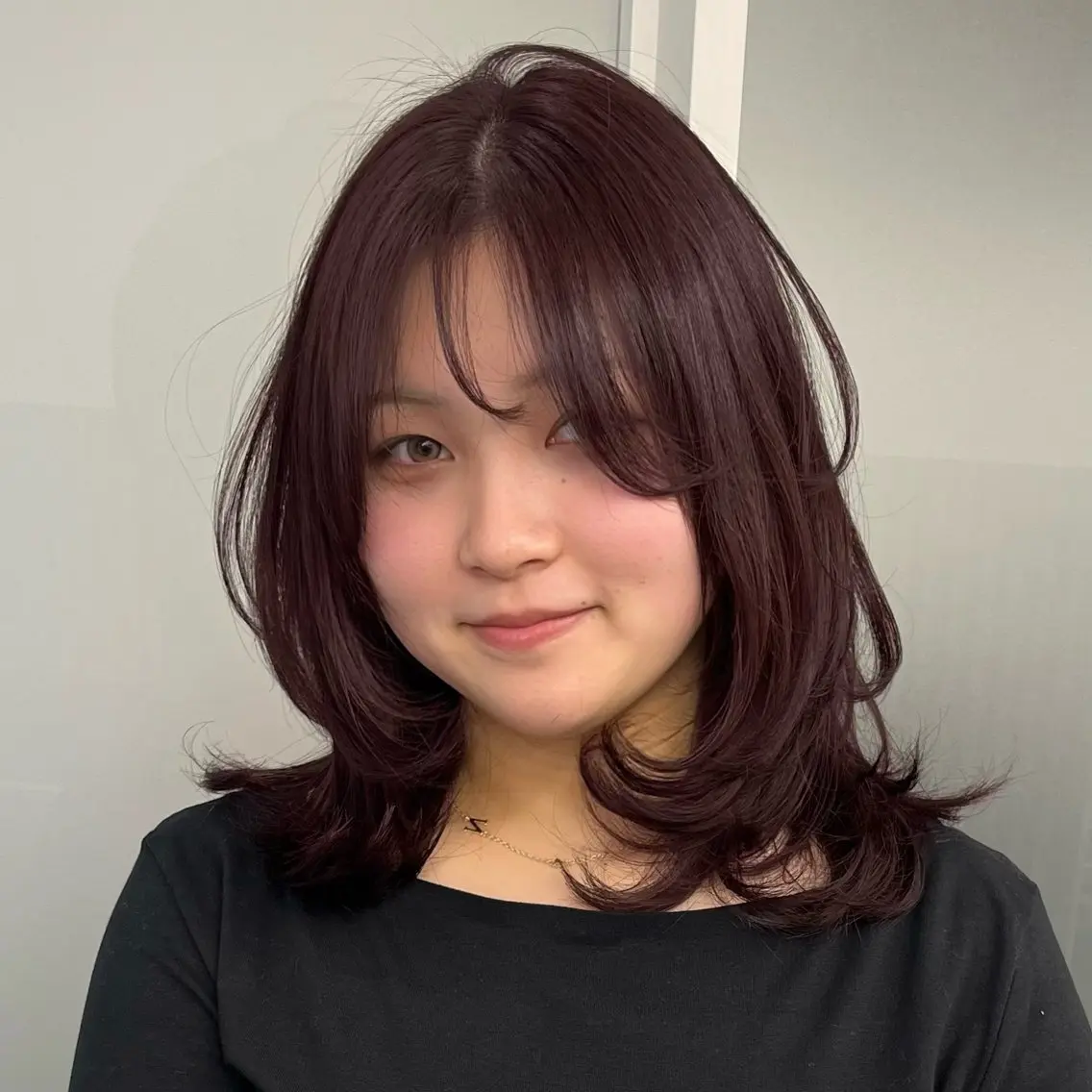 ミディアム ミディアムレイヤー レイヤーカット 【レイヤー×透明感 カラー】mayaのヘアスタイル