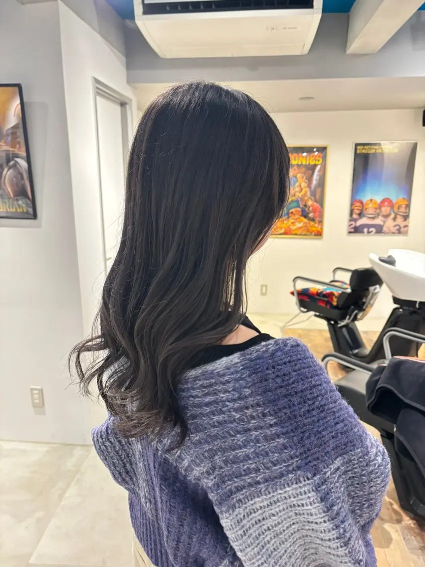 セミロング カラー ブリーチ グレージュ tender🐬 まゆかのヘアスタイル