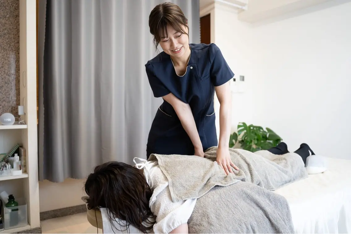 視界爽快❣️ドライヘッドマッサージ💆♀️(炭酸スプレー使用)の写真
