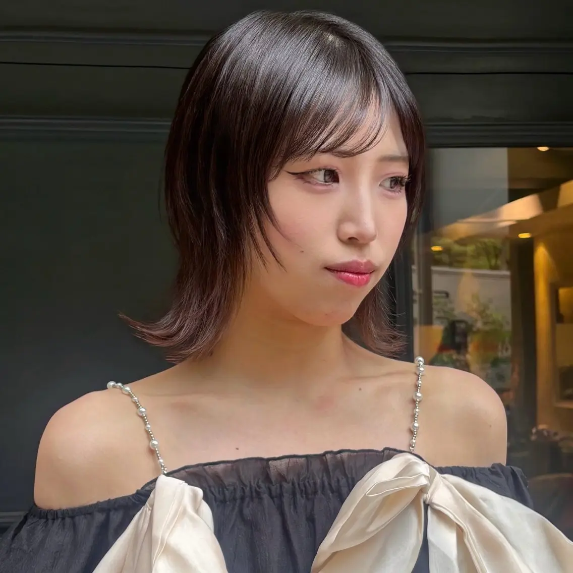 ショート カラー ボブレイヤー ブリーチ グラデーションカラー ボブ 顔周りカット カット ヘアカラー 村上陽菜乃/レイヤ ー/透明感カラーのヘアスタイル