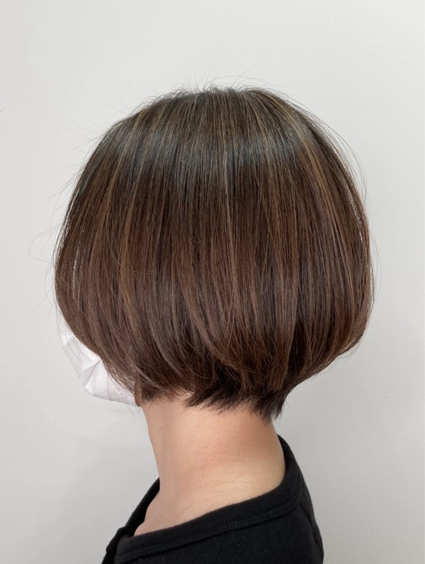 ショート カラー カット 中西 美聖のヘアスタイル