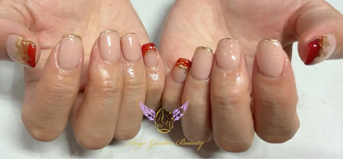 ネイル フラワーネイル フレンチネイル ミラーネイル ハンドネイル AngeGarden Beautymihoのネイルデザイン