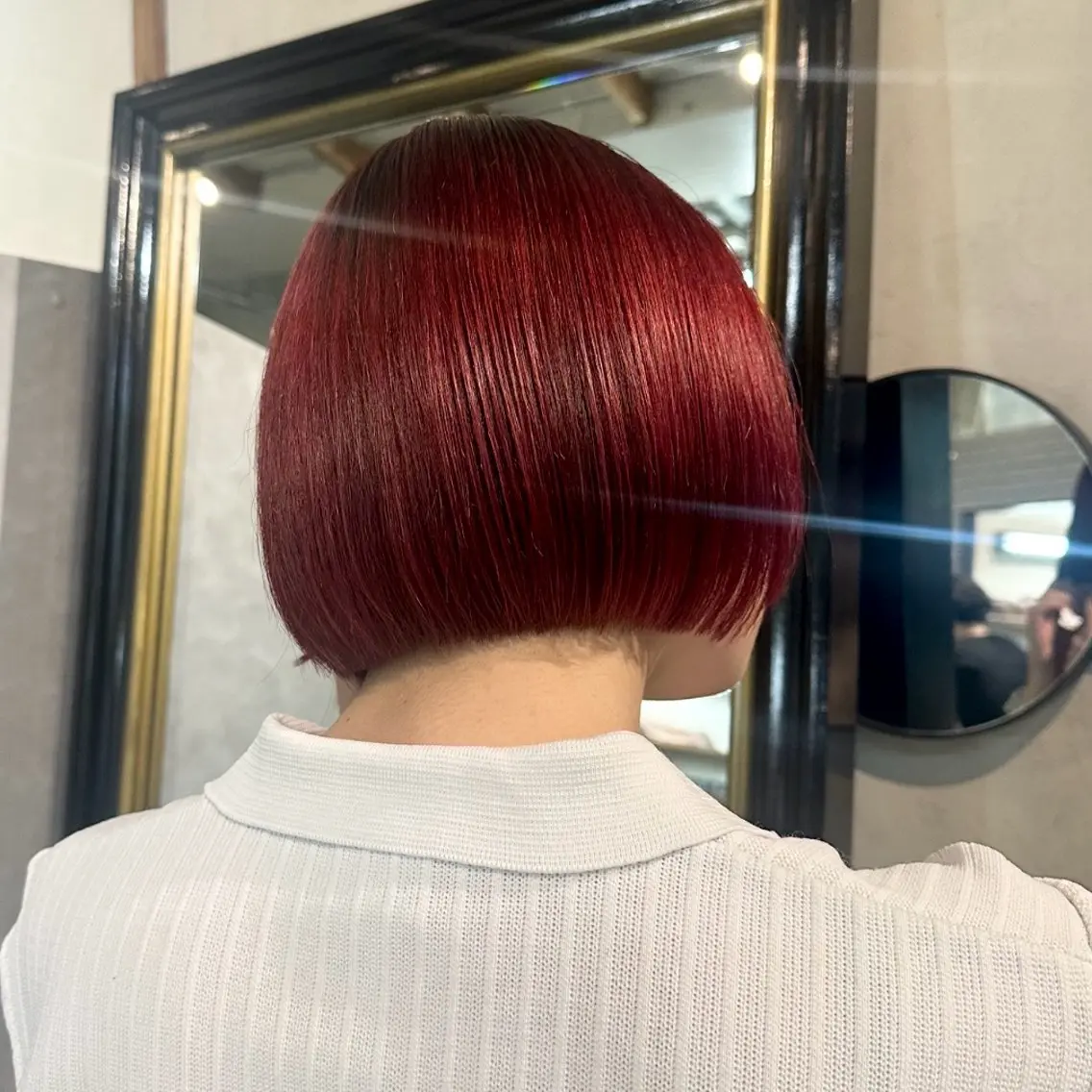 ショート 切りっぱなしボブ ボブ 小泉 璃子のヘアスタイル