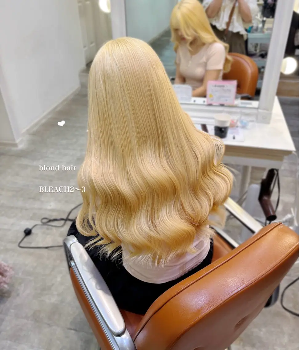 ロング カラー ブリーチ 抜きっぱなしブロンド シールエクステ横浜 🐏☁️miminaのヘアスタイル