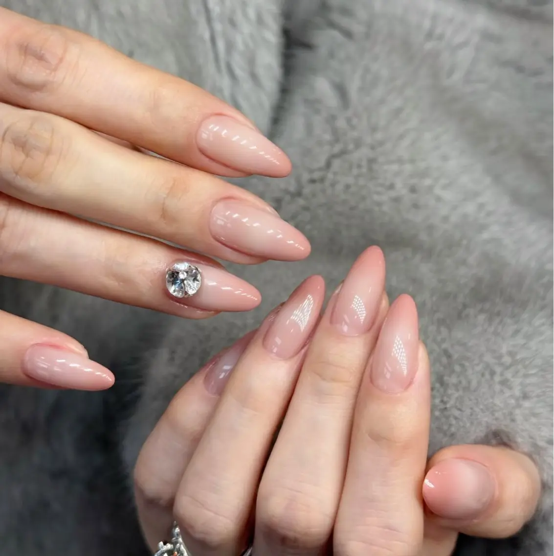 ネイル ハンドネイル 🍑 momo_nailのネイルデザイン