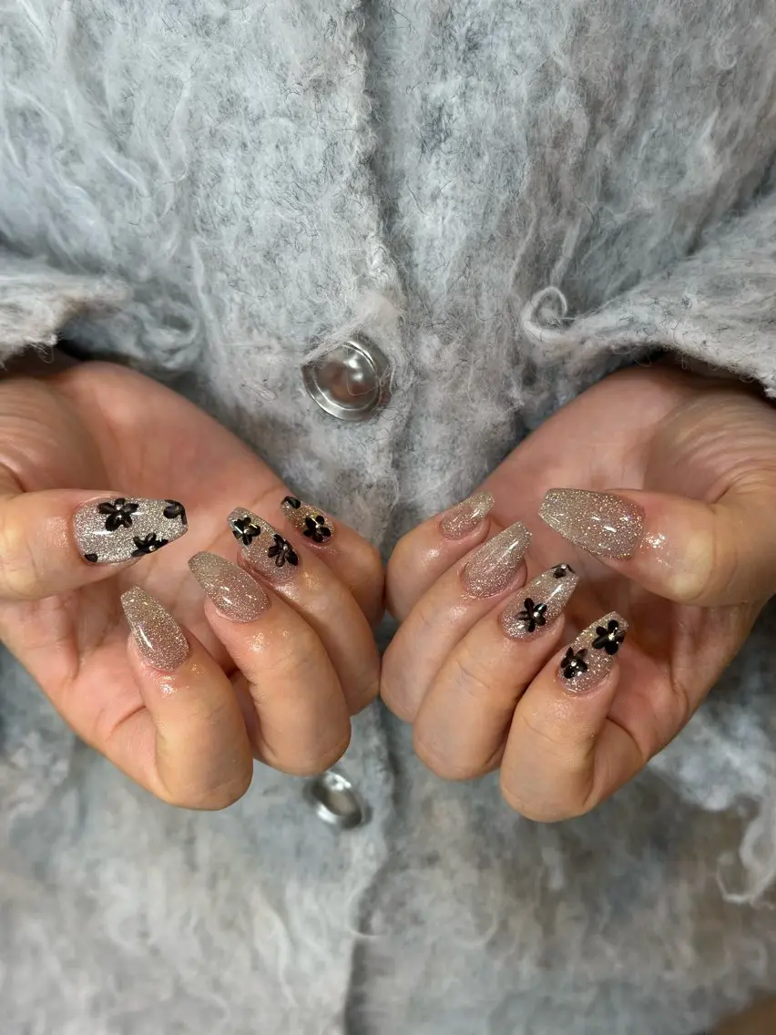 ネイル ハンドネイル 松永 稚奈のネイルデザイン